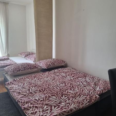 Apartman Niko Zagreb Buitenkant foto